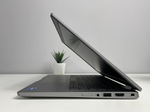 Dell Latitude 5320, i5-1145G7, 8 GB RAM, DYSK 240 GB SSD, INTEL, FHD. WINDOWS 11 PRO