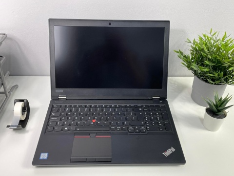 Lenovo ThinkPad P53, i7-9750H, 32 GB RAM, DYSK 500 GB SSD, Nvidia Quadro T1000, Windows 11 Pro