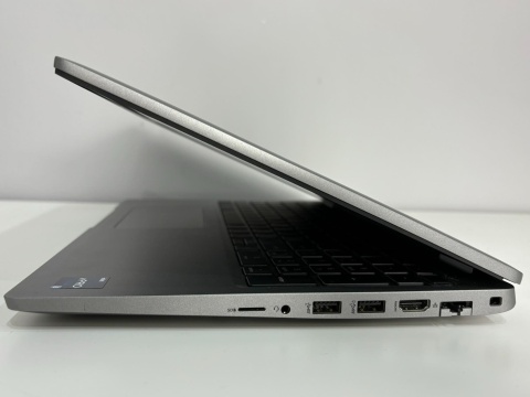 Dell Latitude 5530, i7-1255u, 16GB RAM, DYSK 500GB SSD, INTEL, FHD, Windows 11 Pro