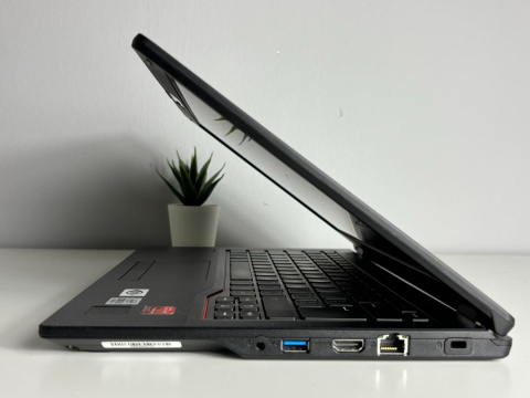 Fujitsu LIFEBOOK E5410, i3-10110u, 8 GB RAM, 256 GB SSD, FHD, Windows 11 Pro