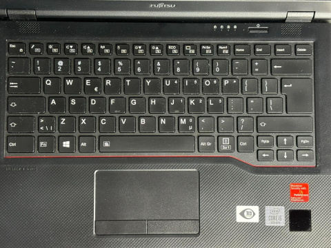 Fujitsu LIFEBOOK E5410, i3-10110u, 8 GB RAM, 256 GB SSD, FHD, Windows 11 Pro