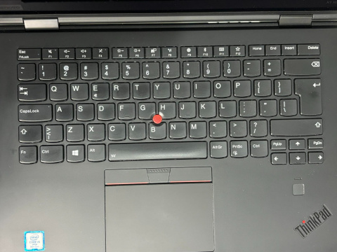 Lenovo ThinkPad X1 Yoga G3, i5-8350U, 8GB RAM, DYSK 240GB SSD, INTEL, FHD, DOTYK, WINDOWS 11 PRO Lenovo ThinkPad X1 Yoga G3, i5-8350U, 8GB RAM, DYSK 240GB SSD, INTEL, FHD, DOTYK, WINDOWS 11 PRO