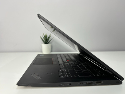 Lenovo ThinkPad X1 Yoga G3, i5-8350U, 8GB RAM, DYSK 240GB SSD, INTEL, FHD, DOTYK, WINDOWS 11 PRO Lenovo ThinkPad X1 Yoga G3, i5-8350U, 8GB RAM, DYSK 240GB SSD, INTEL, FHD, DOTYK, WINDOWS 11 PRO